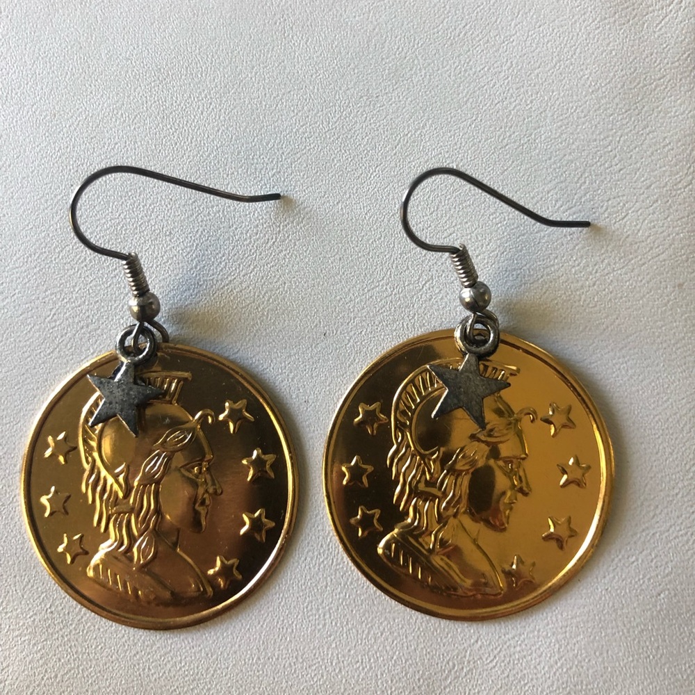 Earrings coin disk lightweight Star dangle - Picture 3 of 12
